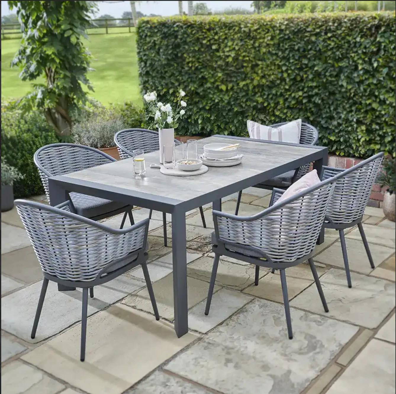 MALO 6 Seat Dining Set